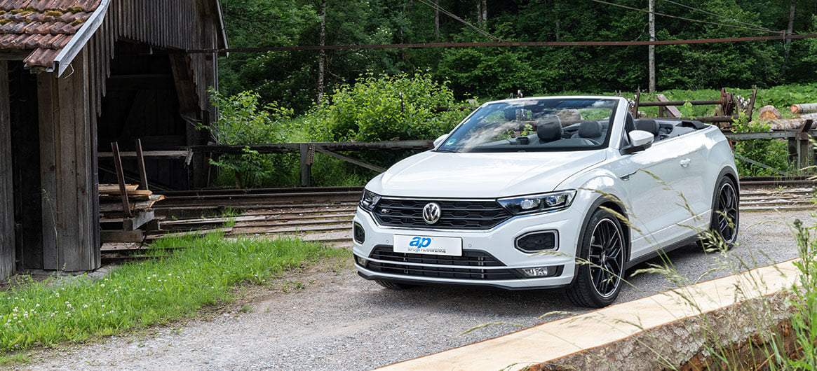 From now on, a coilover by ap Sportfahrwerke, one of the brands of the suspension kit manufacturer KW automotive, is available for the VW T-Roc.